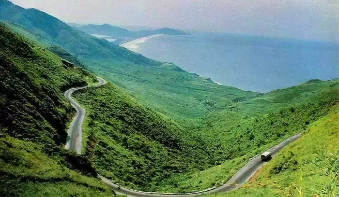 Hai Van Mountain Pass